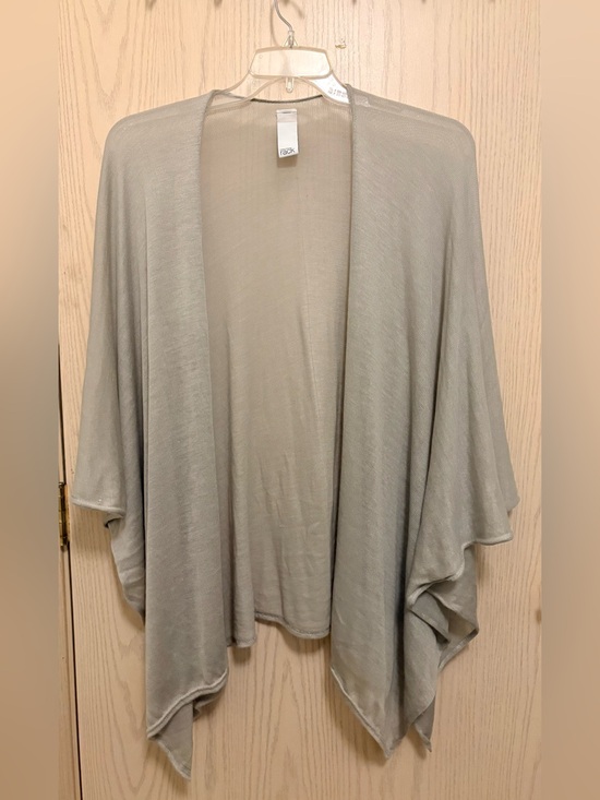 Nordstrom Sweaters - Nordstrom Soft Grey Gossomar Knit Kimono